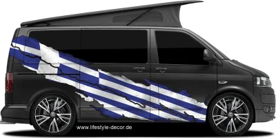 Flagge von Griechenland als Autoaufkleber auf Fahrzeugseite von dunklem Campervan