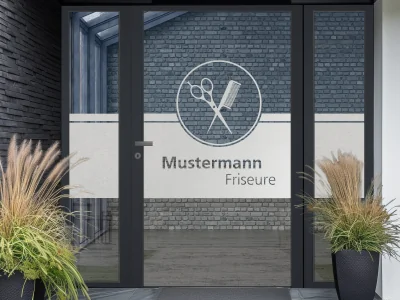 Glasfolie als Sichtschutz in Milchglasoptik für den Friseur Salon
