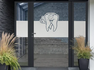 Selbstklebende Sichtschutzfolie für die Zahnarztpraxis