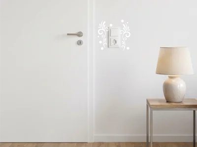 Steckdosentattoo Motiv 1