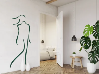 Wandtattoo mit bezaubernder Frau