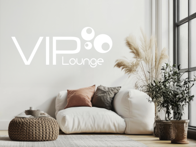 Wandtattoo VIP Lounge über Couch